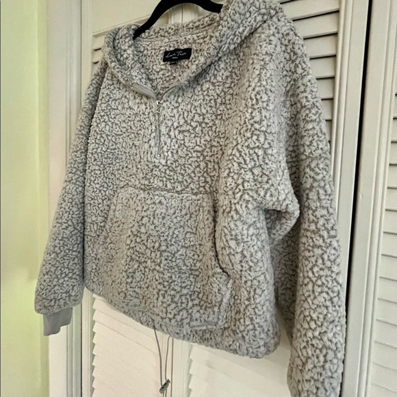 BOYS SHERPA, GORPCORE PULLOVER FROM LOVE TREE. SIZE S. - Picture 4 of 5